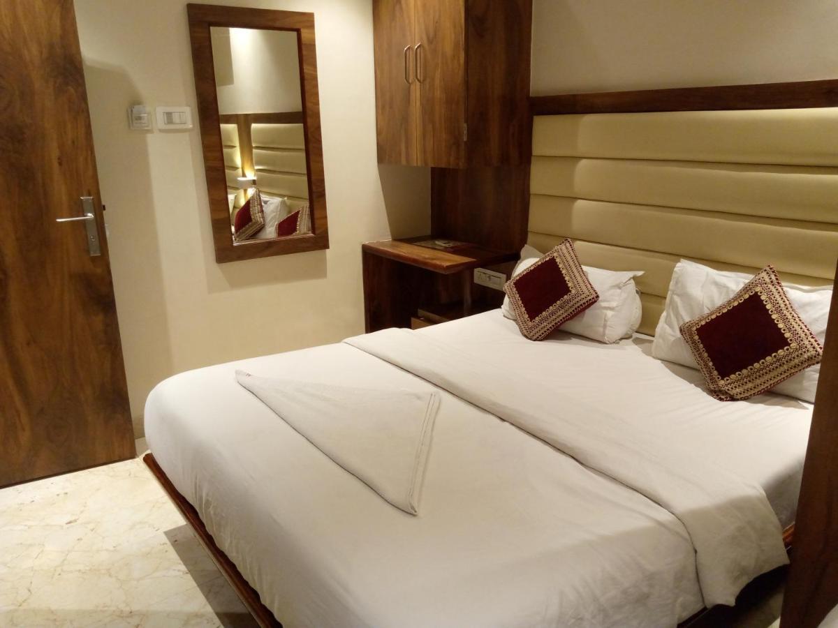 Hotel Adams Inn Near Mumbai Airport Eksteriør bilde